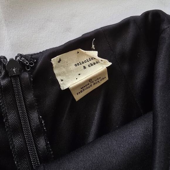 Urban Outfitters Quilted High-Waisted Black Shorts Size 0 Y2K Minimalist - Picture 4 of 4